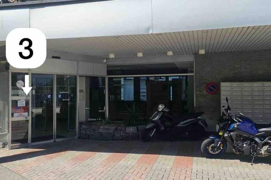 Idyllische Ferienwohnung In Bissone Bagian luar foto