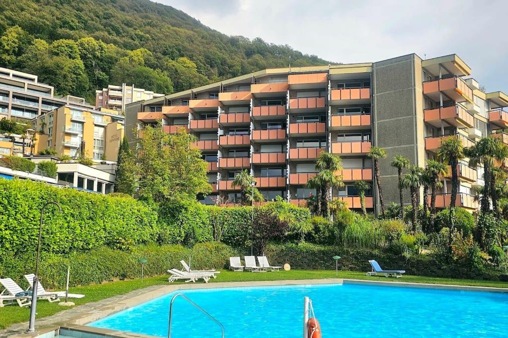 Idyllische Ferienwohnung In Bissone Bagian luar foto